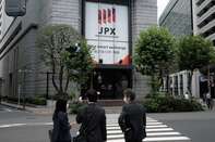 Nikkei 225 Touches 30,000 as Reshuffle Extends Japan Stock Gains