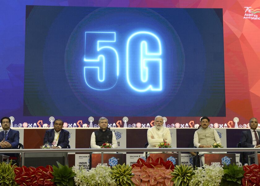 India Launches 5G Services at India Mobile Congress