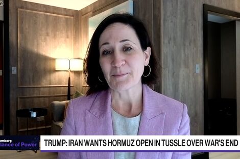 Iran May Shut Oil Wells in 5-6 Days: Kpler's Brouhard