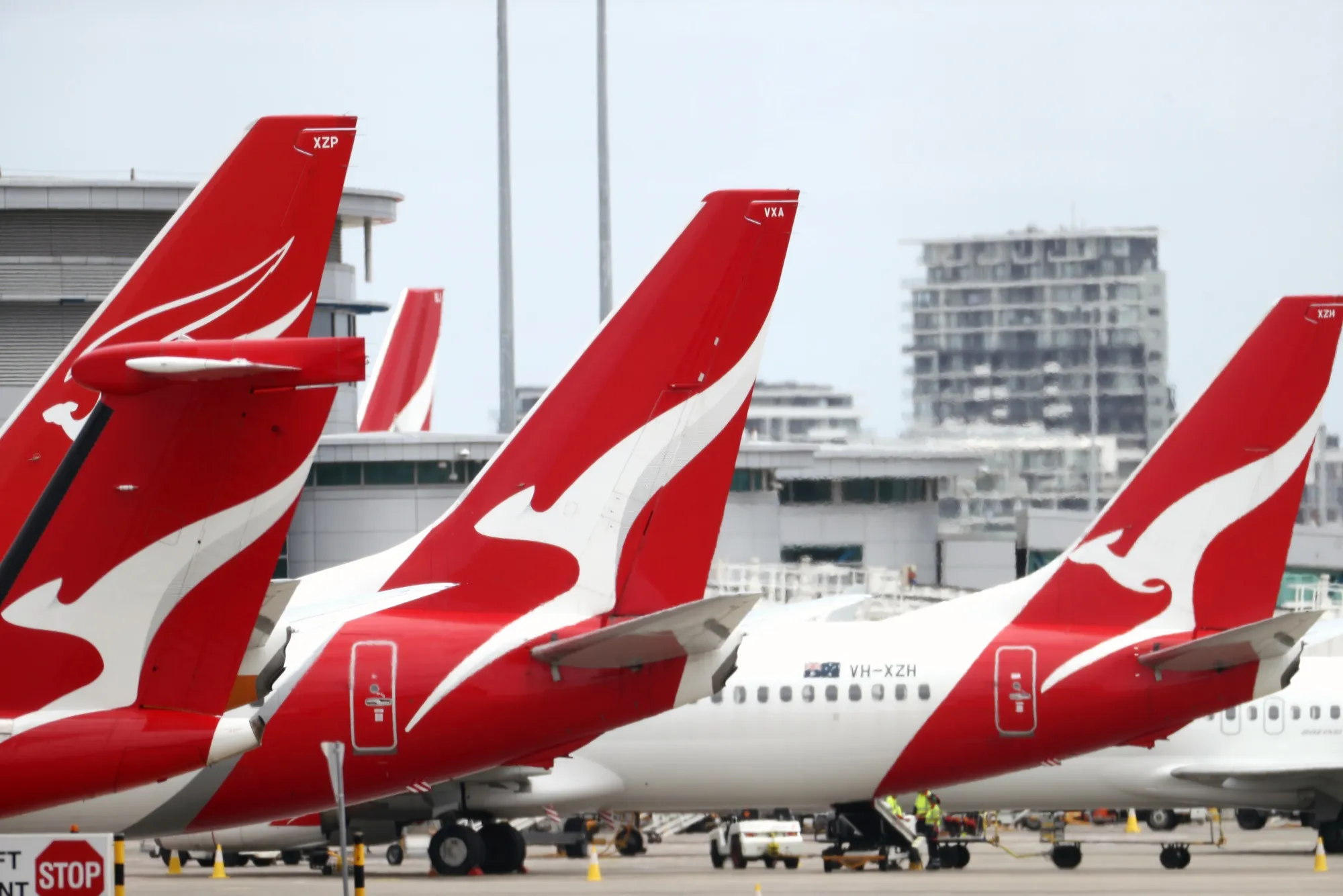 Operations at Sydney Airport Ahead of Qantas and the Airport's Earnings
