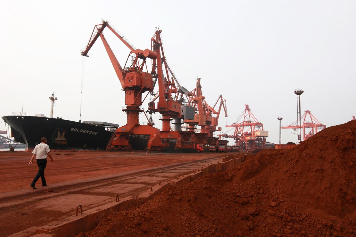 China Formalizes Rare Earth Curbs Suspension After Trade Truce