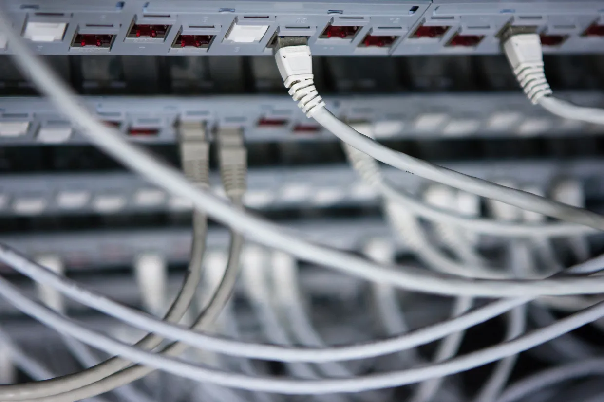 ビットコインでの支払い、もはや受け入れ不能－ゲーム配信ＳＴＥＡＭ - Bloomberg