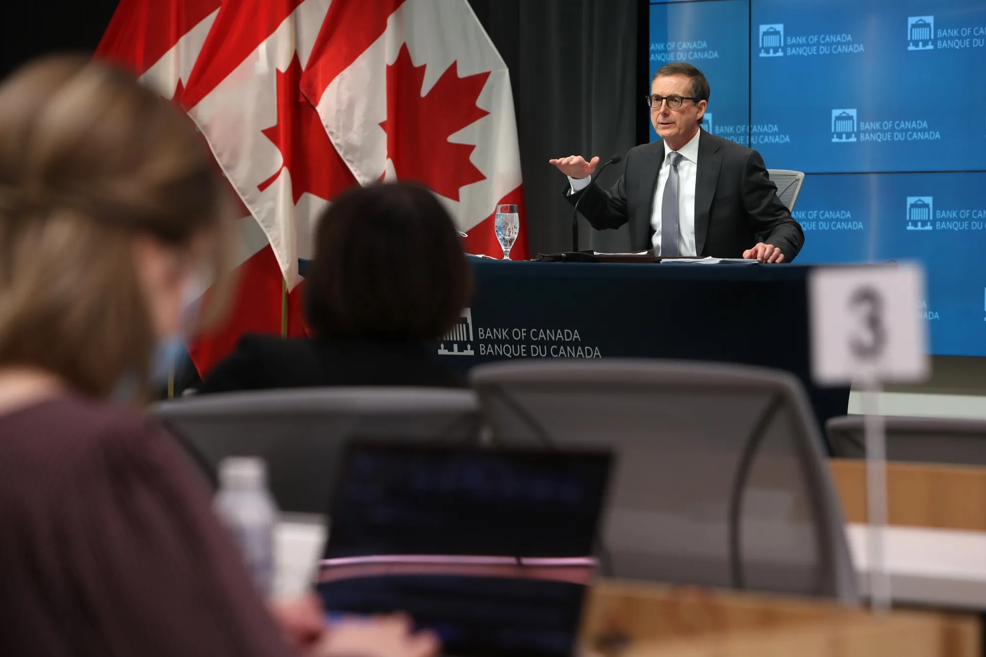 Tiff Macklem speaks during a Bank of Canada news conference on Dec. 15, 2021.