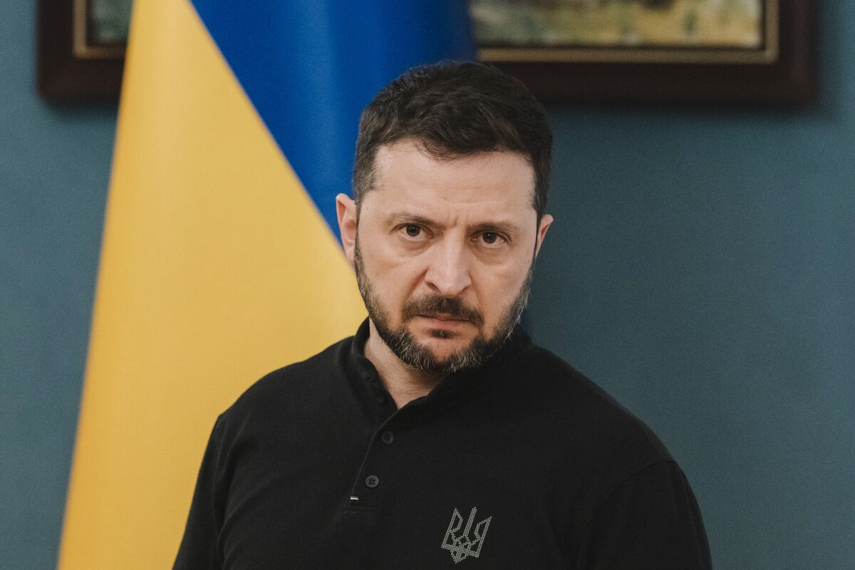 Zelenskiy Says Trump-Putin Call Shows Russia Not Ready for Truce