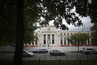 Federal Reserve Officials Meet To Discuss Interest Rates