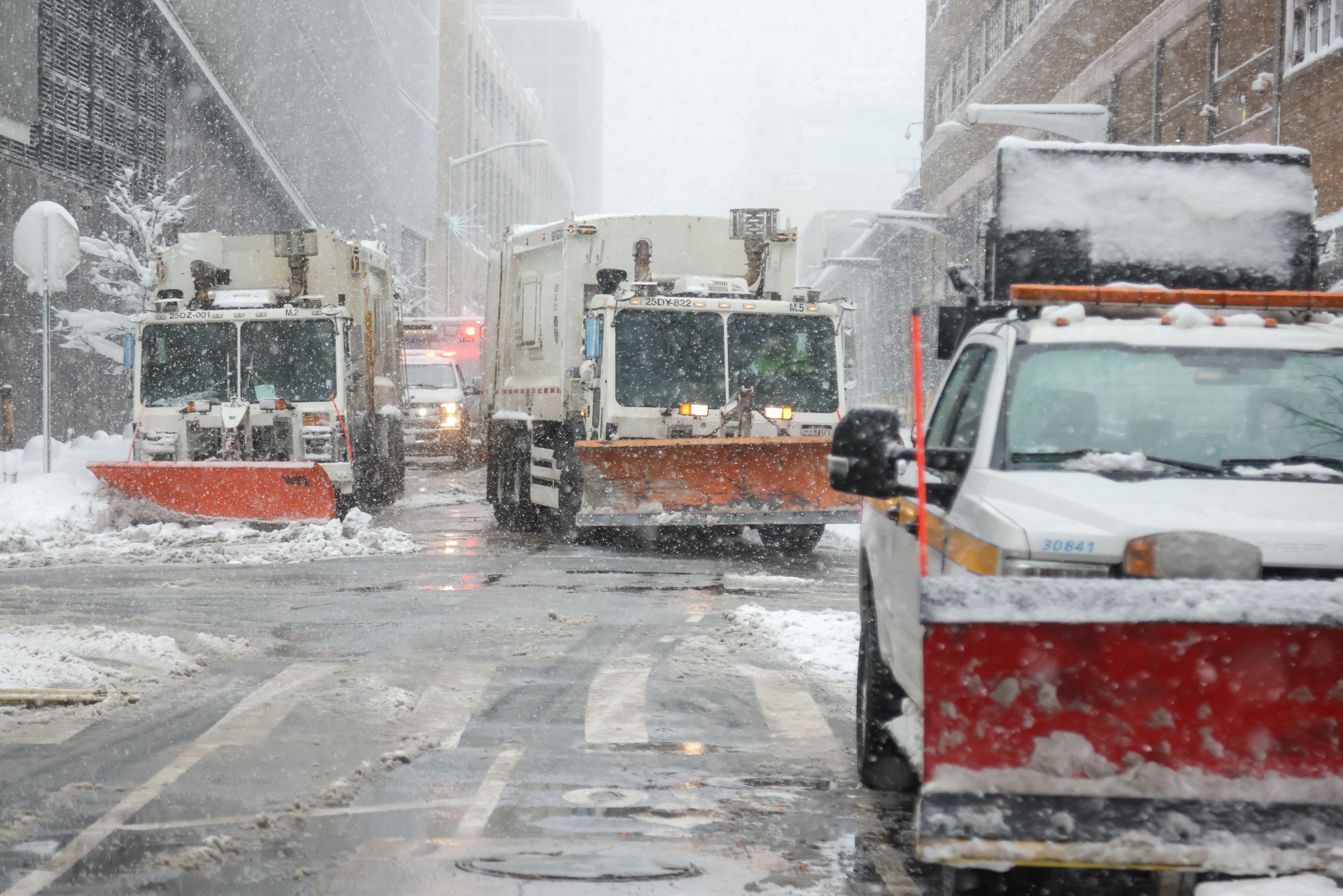 Snow plows during a winter storm in New York, US, on Monday, Feb. 23, 2026. A powerful winter storm has buried New York City in one of it snowiest days on record, and it's poised to rank among the worst blizzards in almost 50 years. Photographer: Michael Nagle/Bloomberg