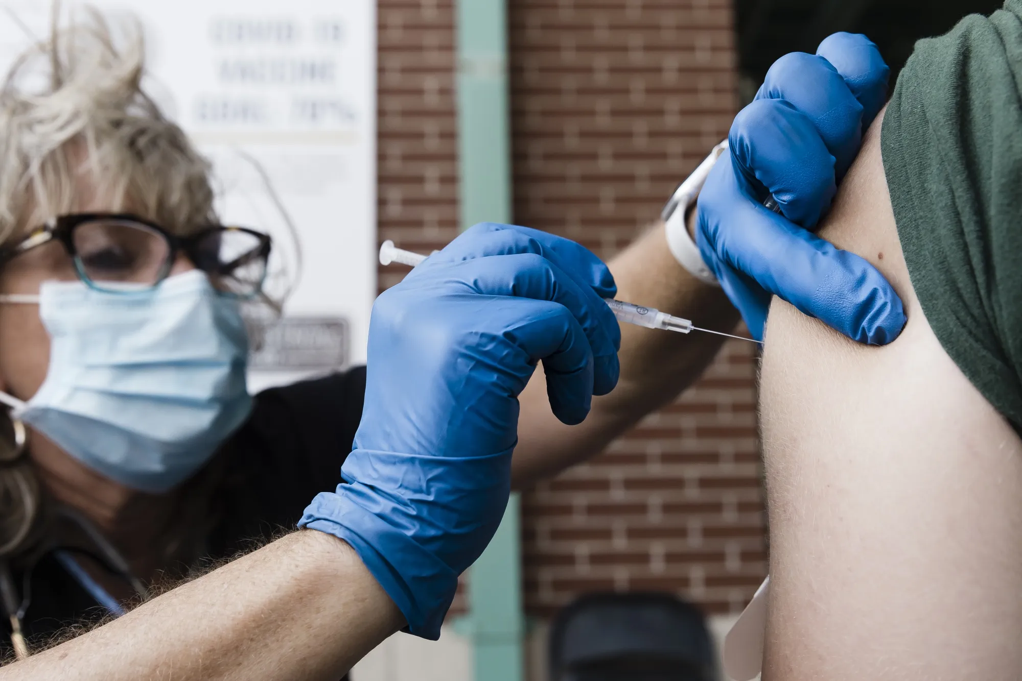 New Vaccinations Are Rebounding in the U.S. Covid Hot Spots