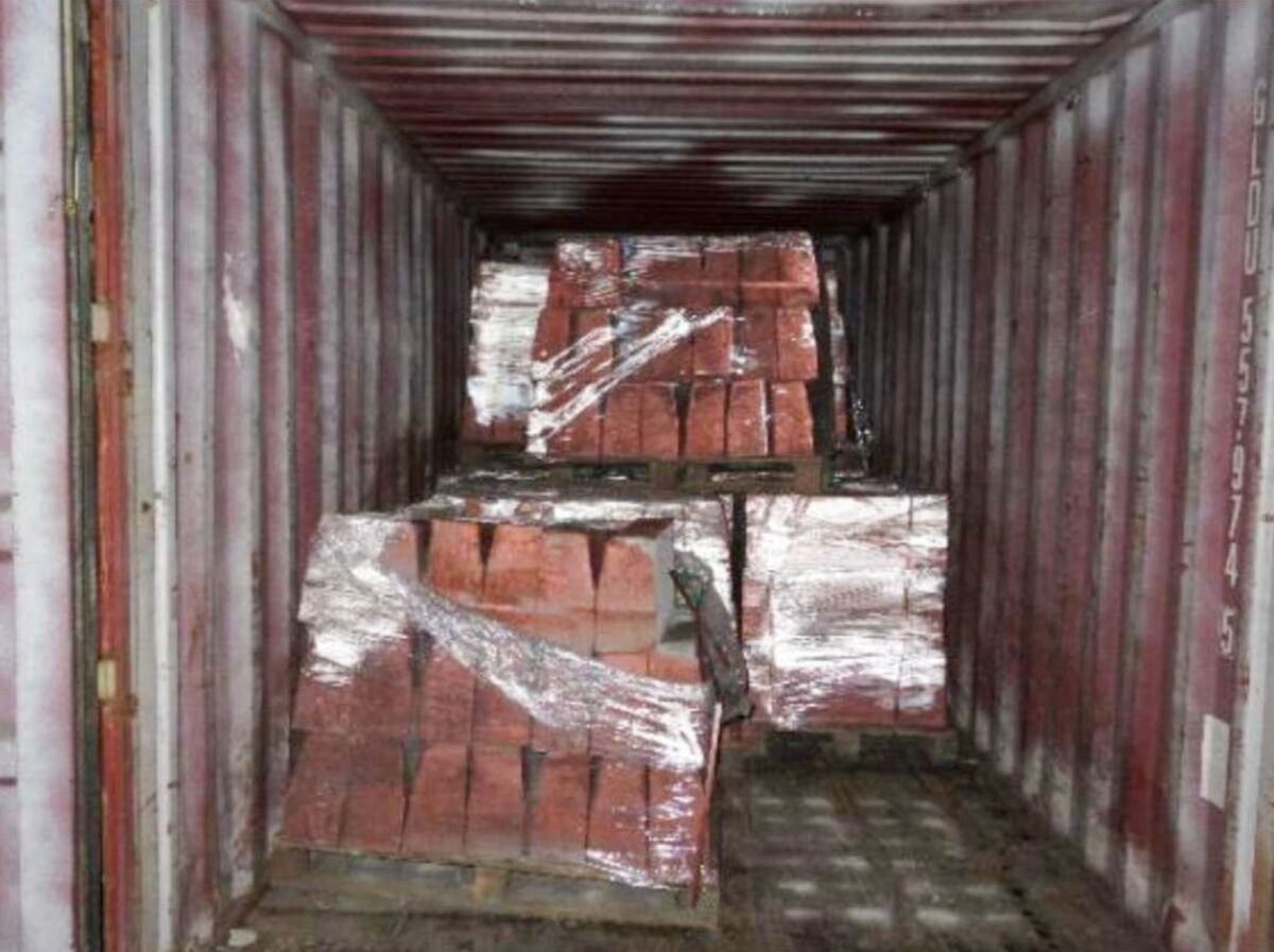Smuggle bricks to china