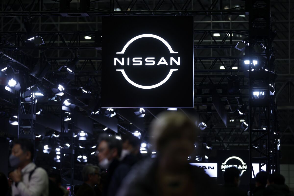 Nissan Raises Up to $5.9B in Bond Sale
