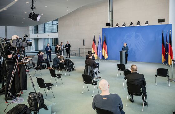 Merkel Quarantine Further Complicates Europe’s Virus Efforts