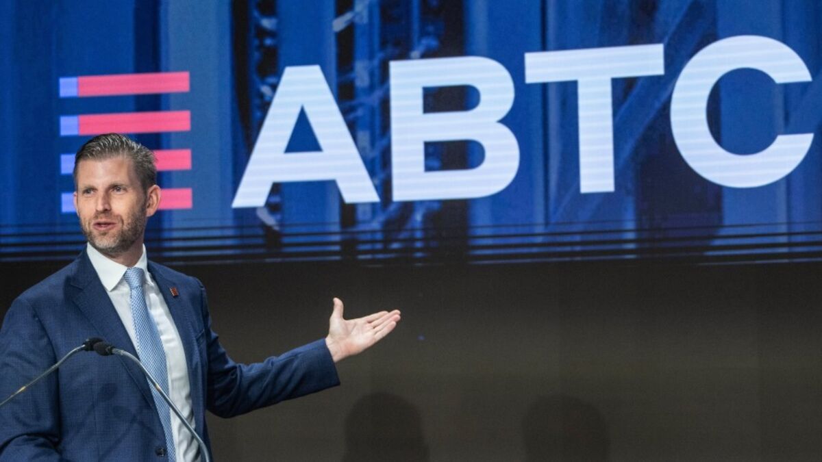 Crypto Firm Linked to Trumps Sees Share Price Plummet