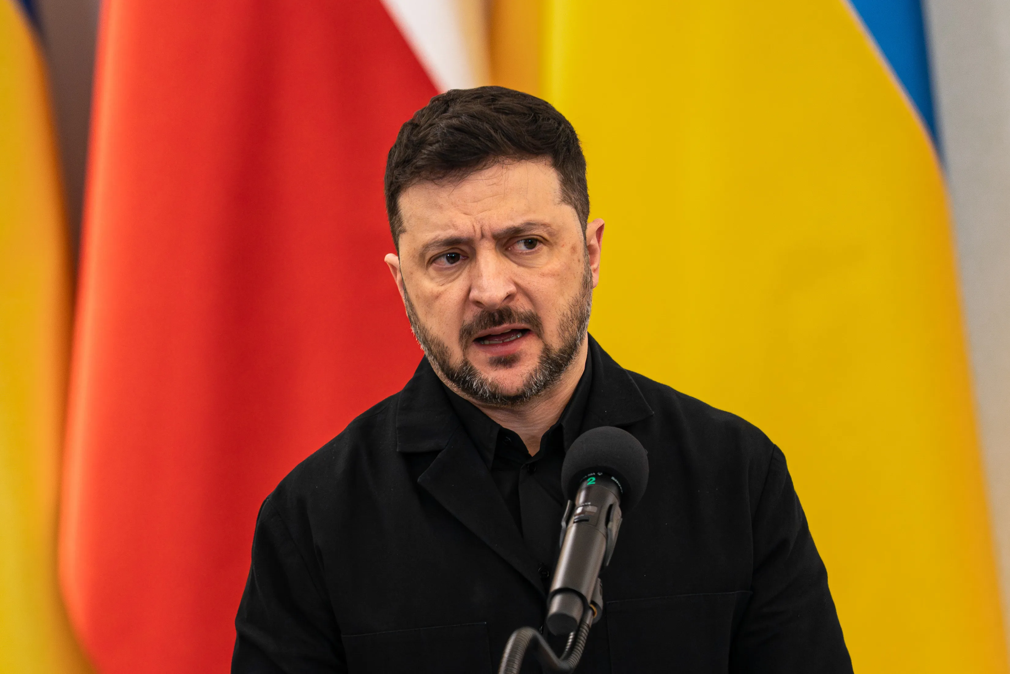 米国、ウクライナ・ロシアとの3者協議を提案－ゼレンスキー氏 - Bloomberg