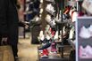 US Retail Sales Fall as Consumers Feel Weight of Inflation 