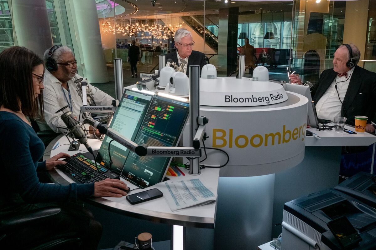 bloomberg.com - Jessica Martin - Submit Questions for Bloomberg Radio Guests