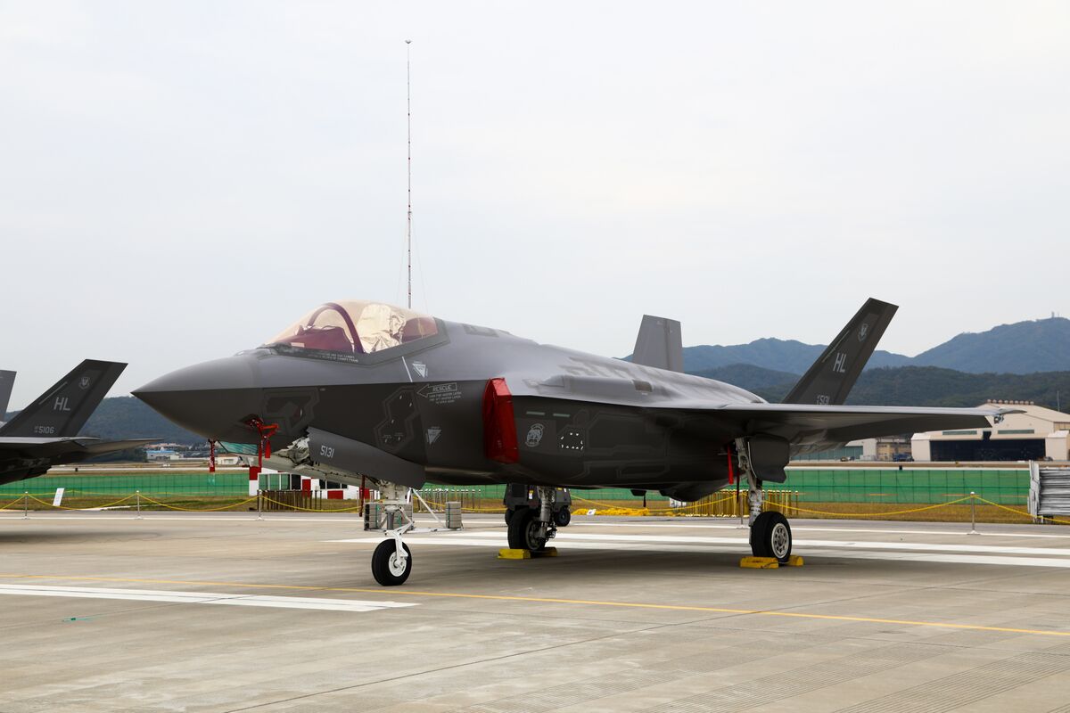 Trump Will Meet Turkey’s Erdogan to Discuss F-35 Jet Dispute