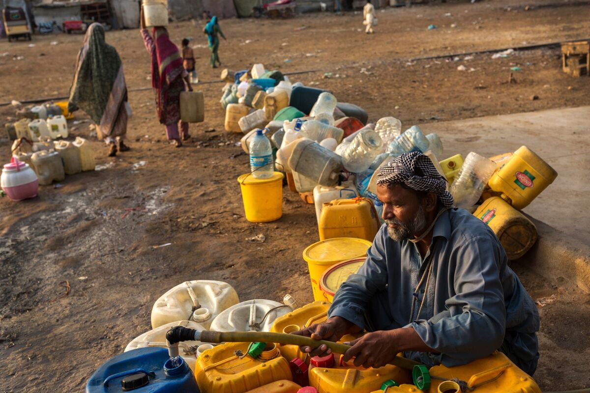 A Water Crisis Is Brewing Between South Asia’s ArchRivals Bloomberg