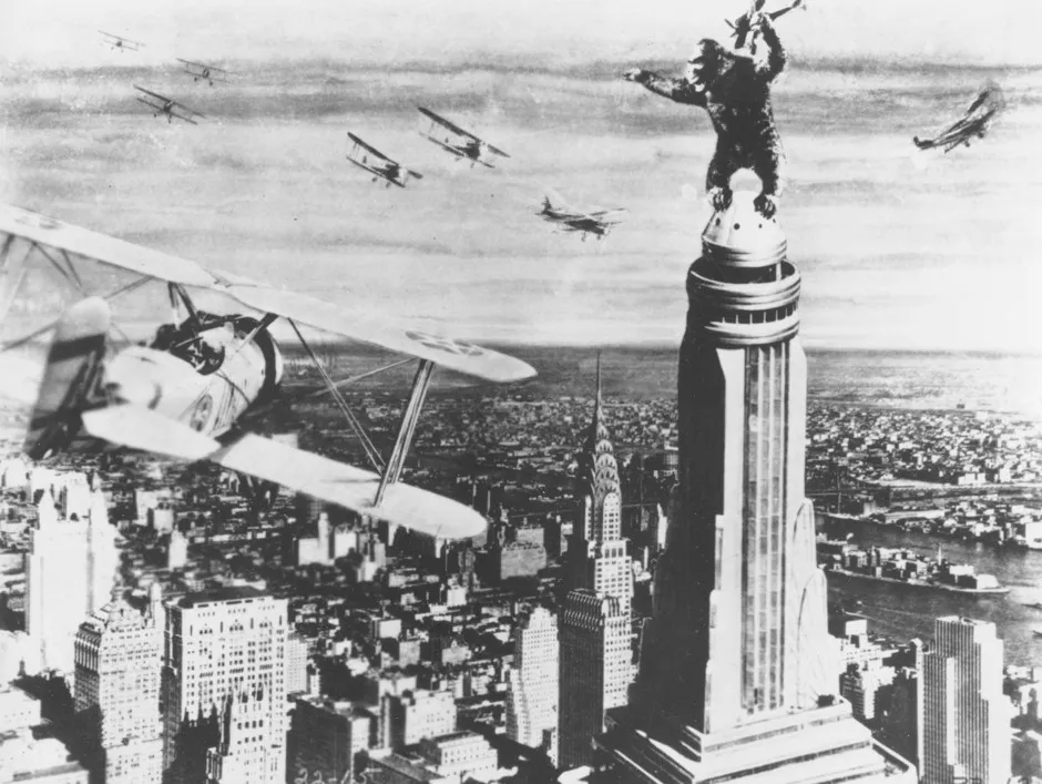 Kong in his proper habitat: The top of the Empire State Building 