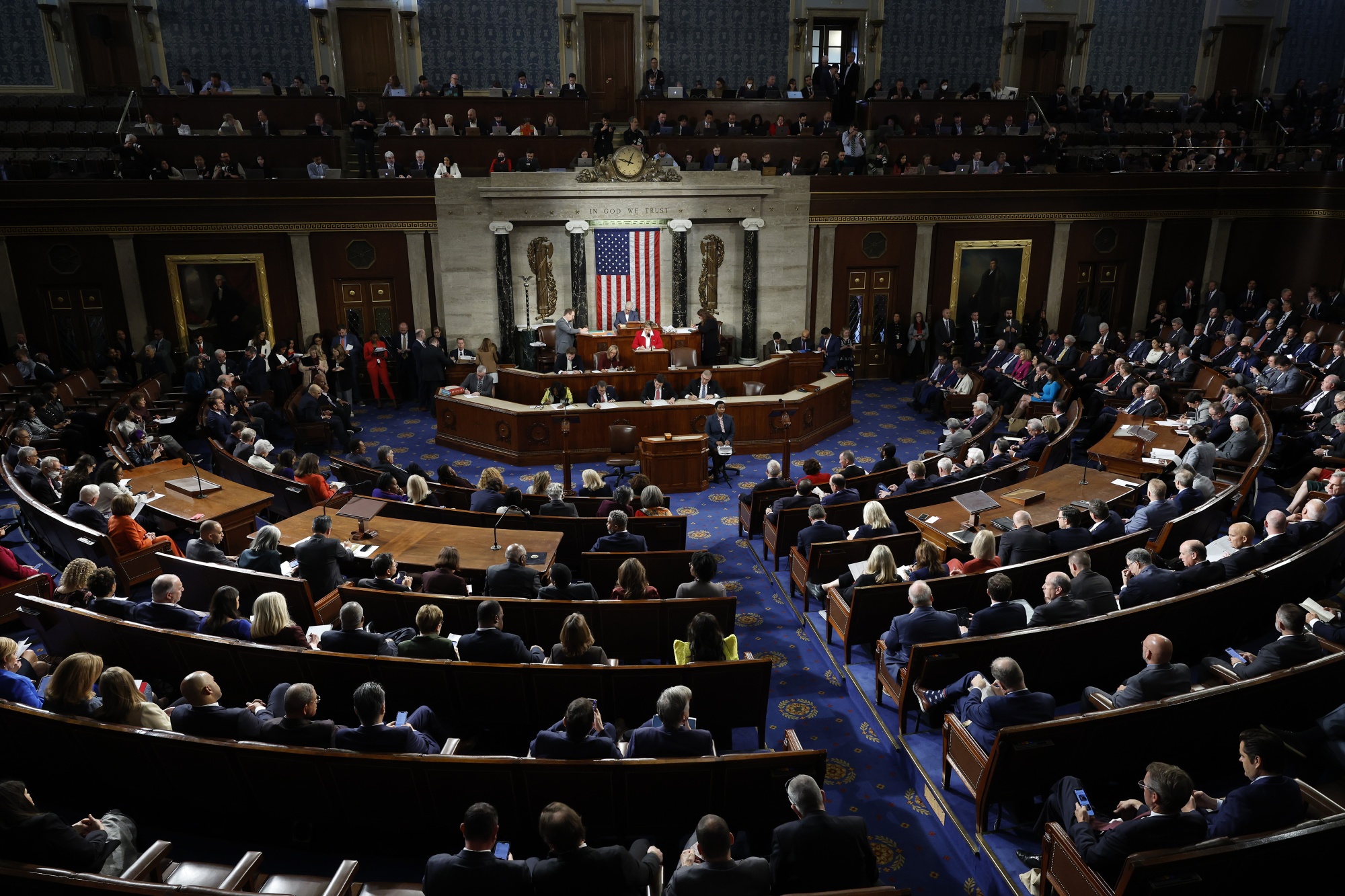 How does the U.S. House of Representatives decide on a speaker