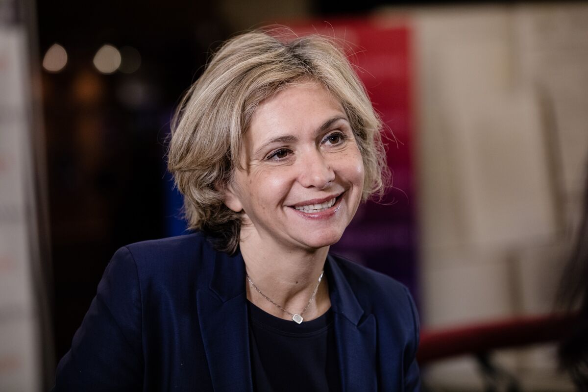 paris region head pecresse says she s running for president bloomberg