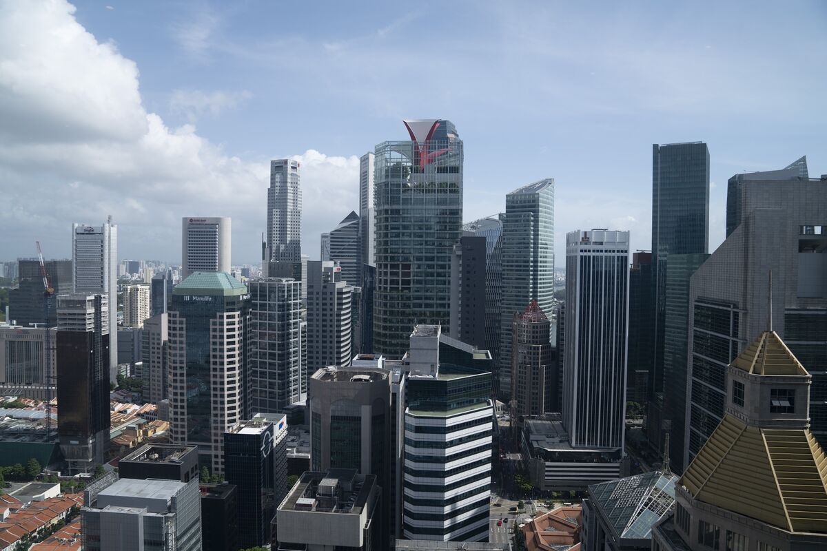 featured image thumbnail for post CapitaLand Warns of China Losses as Singapore Property Investor Cuts Exposure