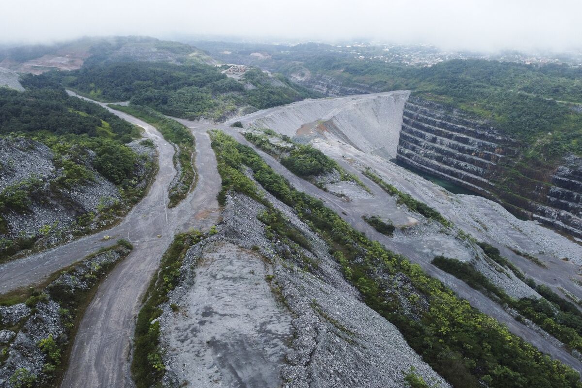 Why Your Digital Gold Is Just a Database Entry in a Dark Vault