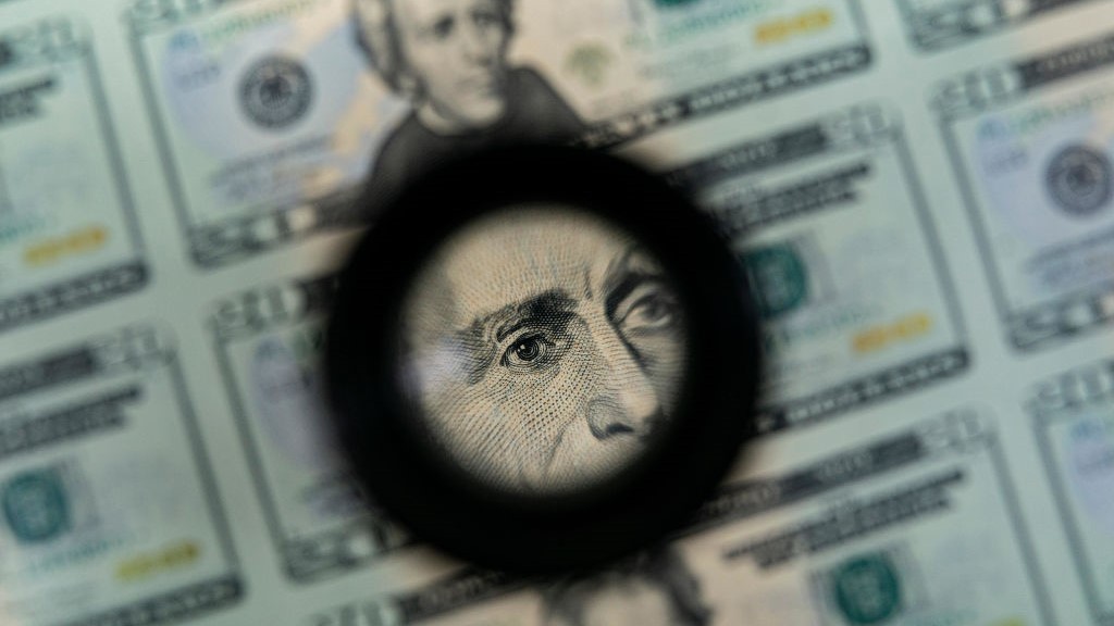 Dollar in Focus as Election Uncertainty Drives Markets