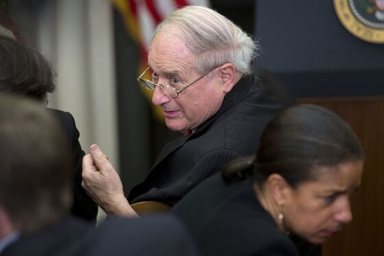 Carl Levin, Ally of U.S. Auto Industry in the Senate, Dies at 87