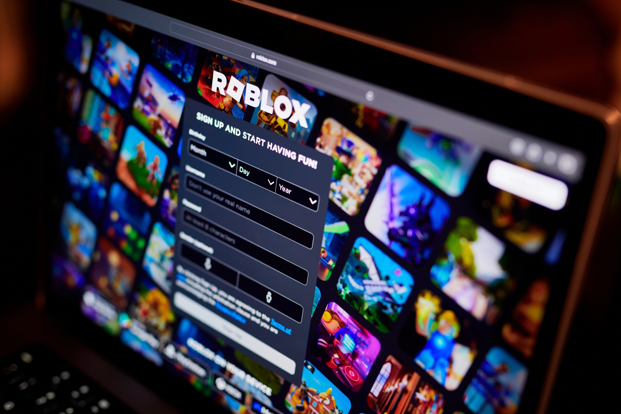 Roblox takes aim at a billion daily users