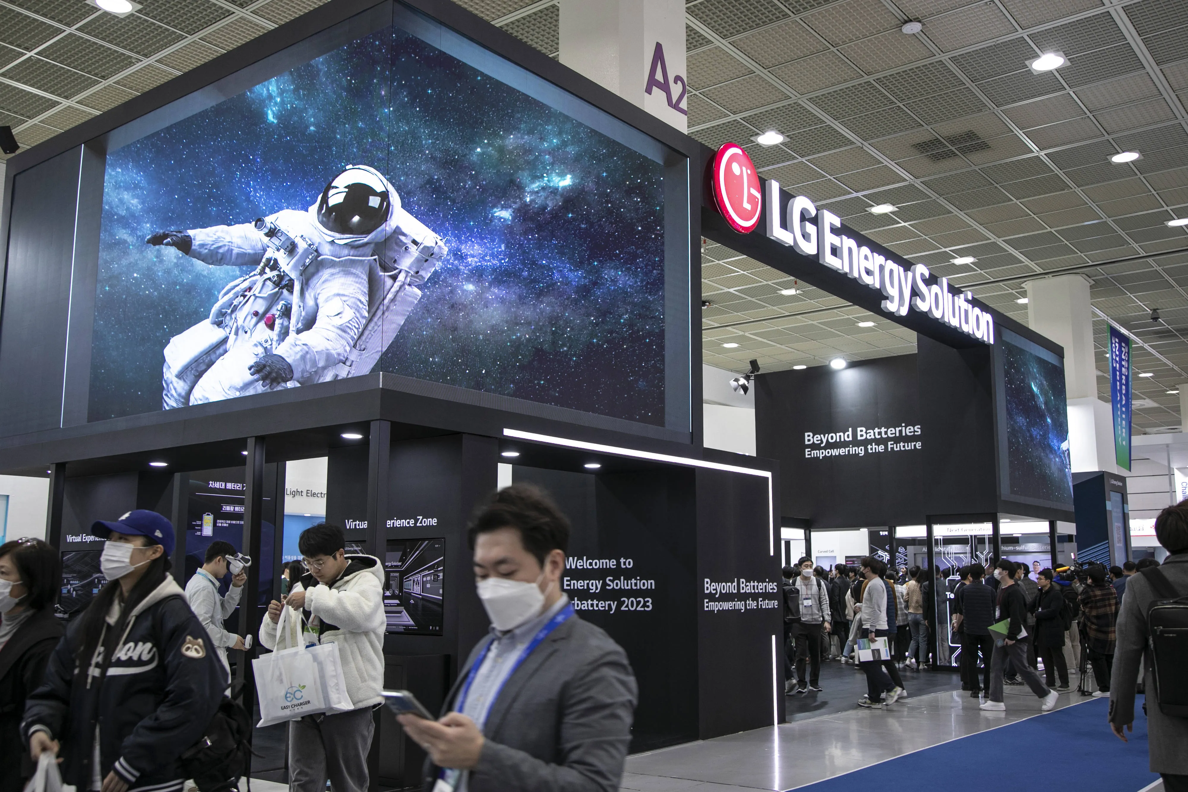 LG Energy Solution’s&nbsp;booth at the InterBattery exhibition in Seoul in&nbsp;March. Korea’s battery makers are starting to embrace LFP technology.