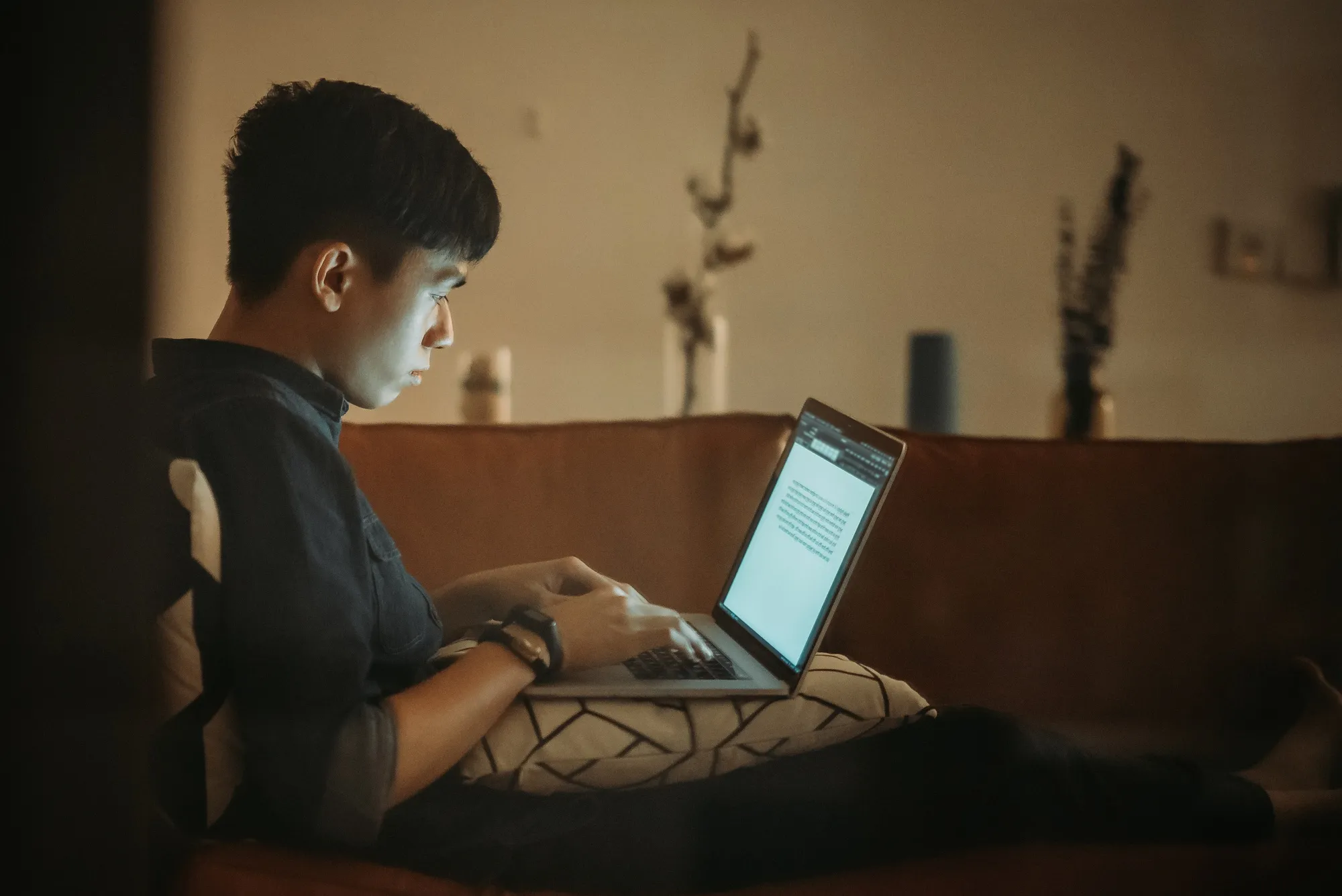Remote workers aren’t replacing commuting time with socializing.