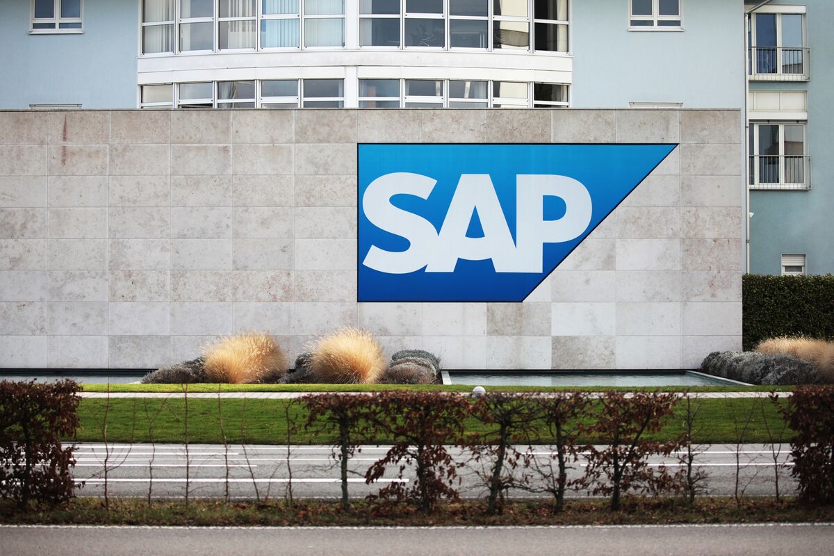 SAP Employee Trust in Leadership Falters After Restructuring