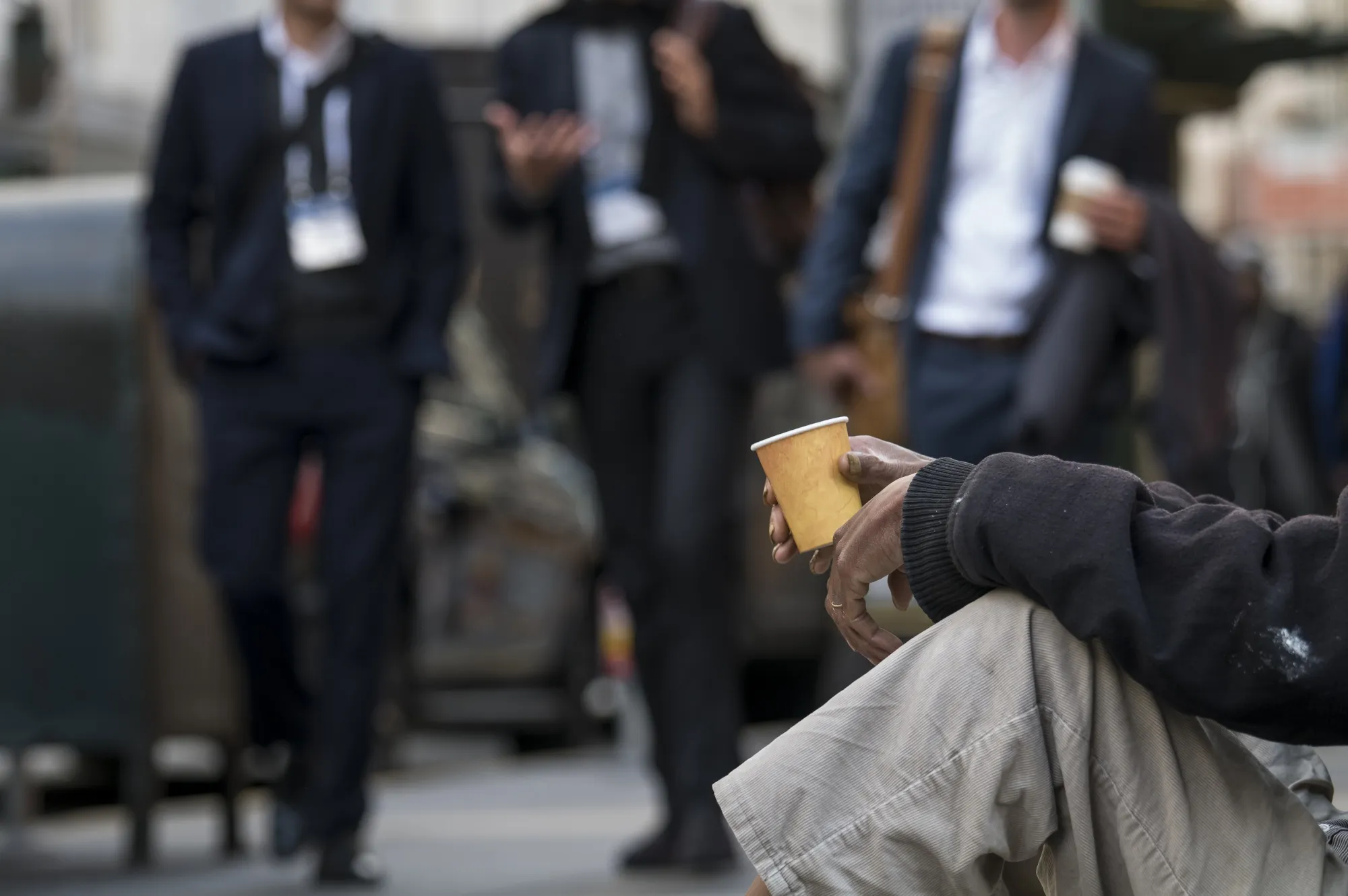 Bankers Paying $2,000 A Night Bemoan San Francisco Squalor 