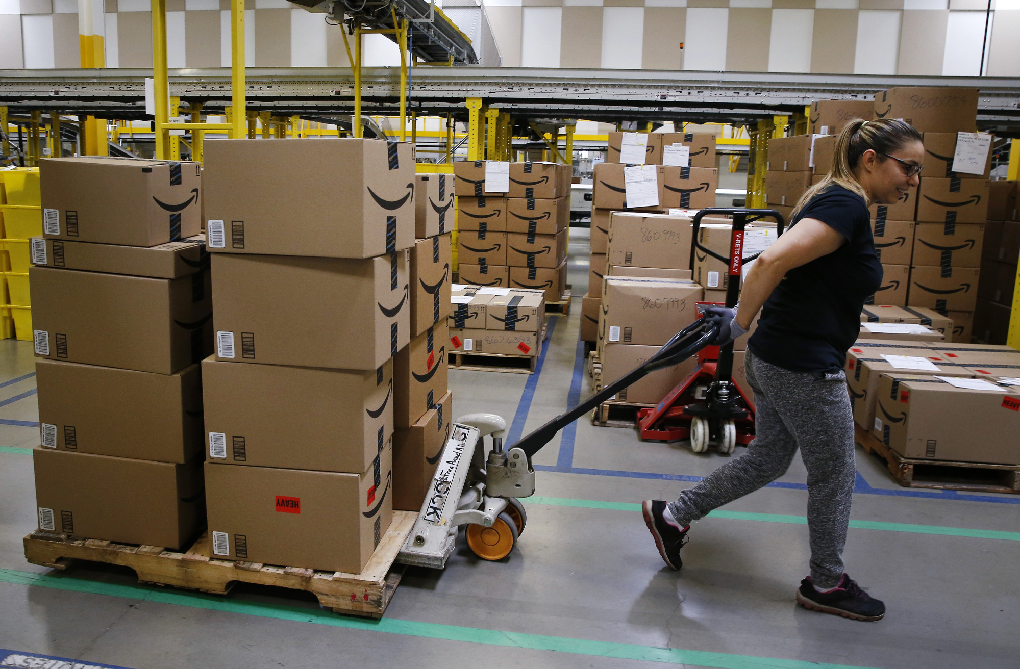 Inside An Amazon.com Fulfillment Center As Company Holds Giant Job Fairs