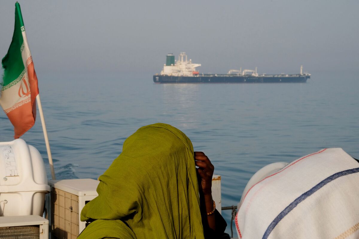Iran Parliament Votes on Strait of Hormuz Closure