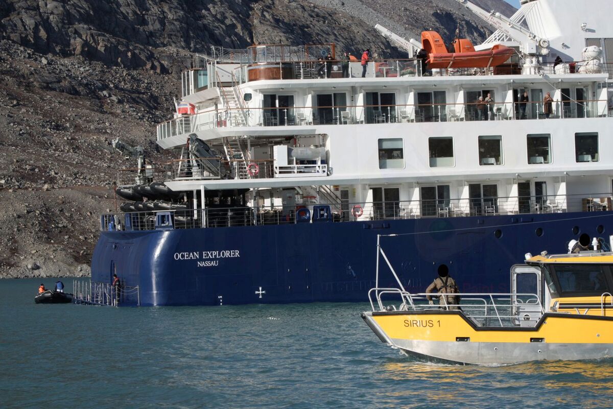 Stranded Luxury Cruise Shows Risks of More Traffic in Remote Arctic - Vimarsana News