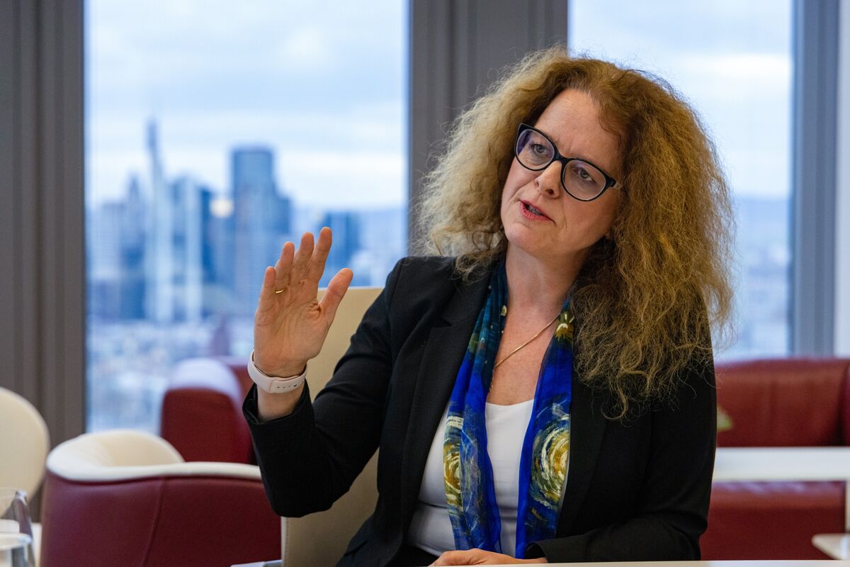 Quan chức ECB Schnabel dự đoán động thái tiếp theo sẽ là tăng lãi suất