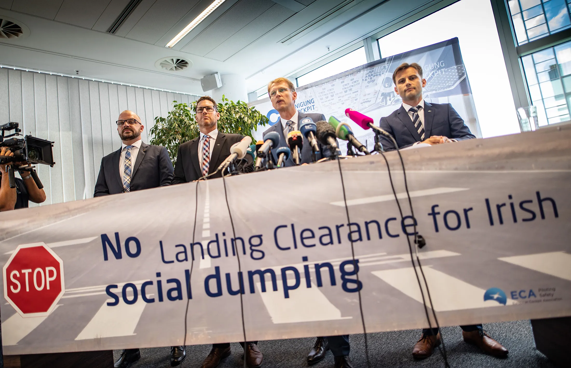 Vereinigung Cockpit union leadership holds&nbsp;a press conference in Frankfurt am Main on Aug. 8.
