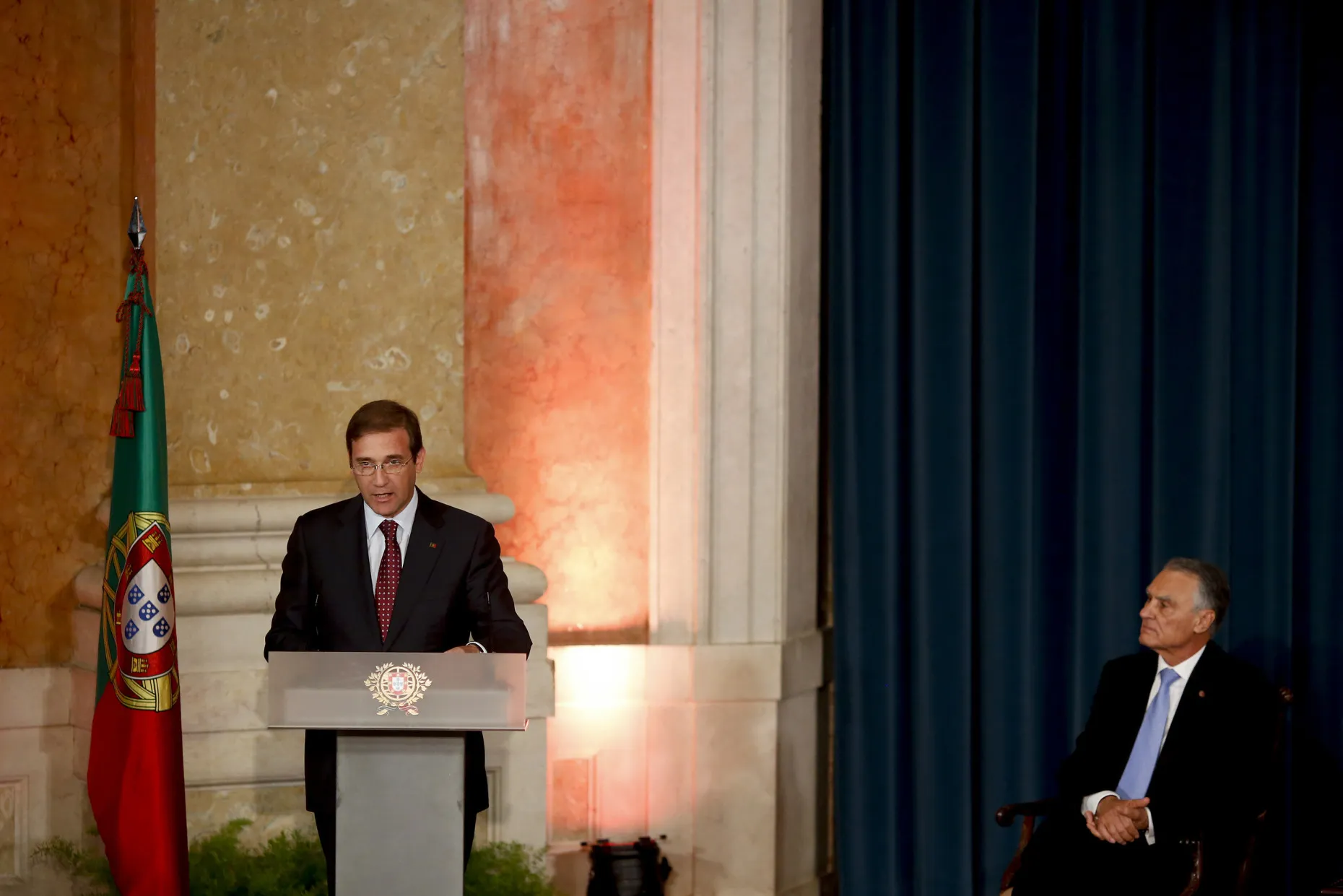 Pedro Passos Coelho, left, and Anibal Cavaco Silva during the swearing-in ceremony. Photo: SIPA via AP Images
