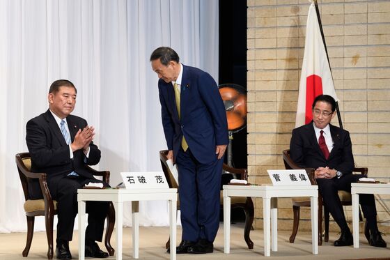 Japan’s Suga Kicks Off Leadership Race as the Heavy Favorite