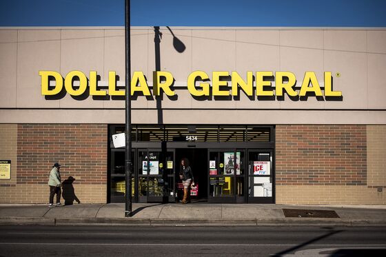 Dollar General Bets That Bigger Is Better While Rivals Pare Down