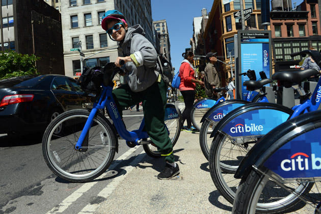 NYC's Bike Sharing Makes Sense. It Probably Won't Make Money - Bloomberg