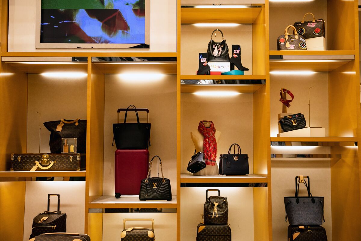 Does Macy's Carry Louis Vuitton Purses