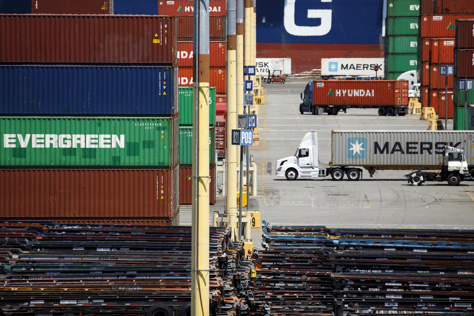 America's Busiest Port Gets Ready For Robots In Middle Of Trade War