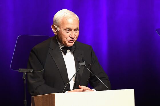 Billionaire Wexner Says Epstein Swindled Him Out of ‘Vast Sums’