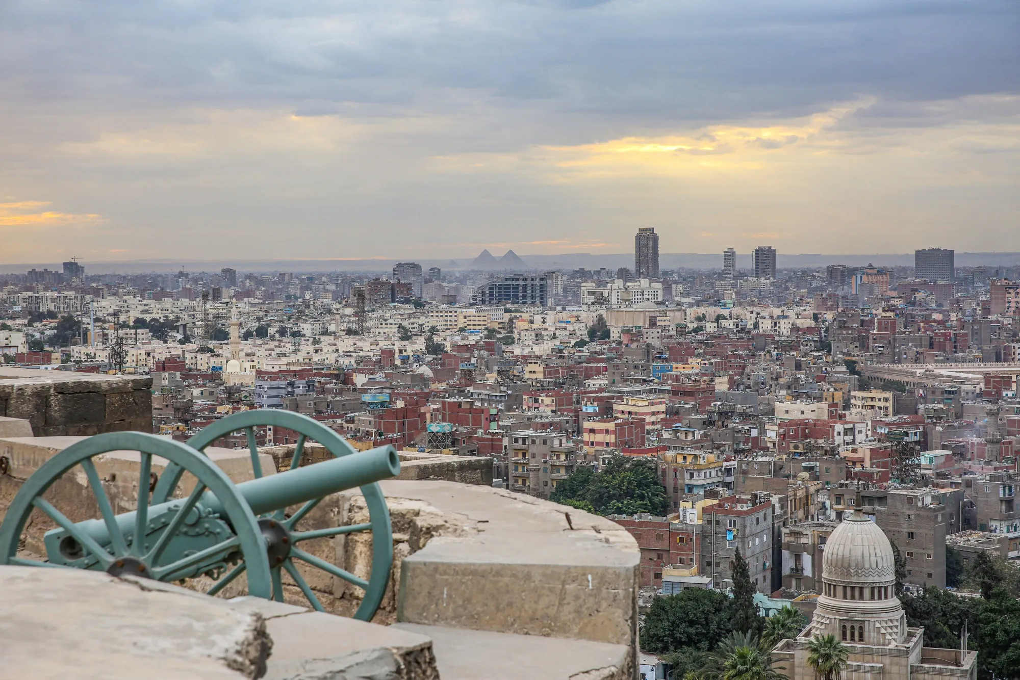 EGP USD) Egypt Divides Investors Over Prospects After Third Pound  Devaluation - Bloomberg