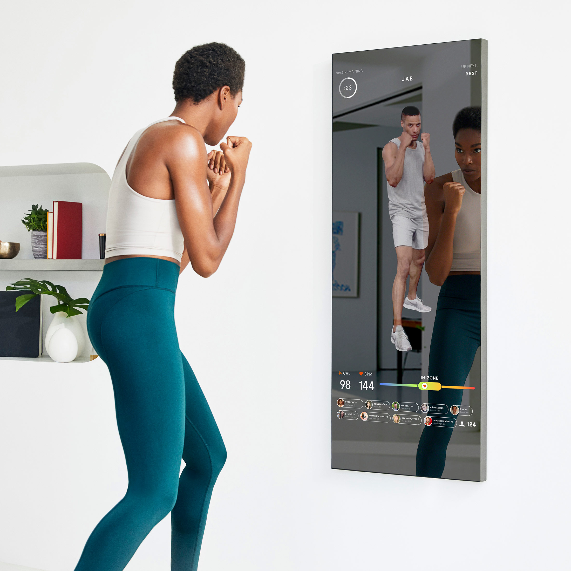 Lululemon's Mirror Workout Tool Doesn't Sell Sports Bras -- Yet - Bloomberg