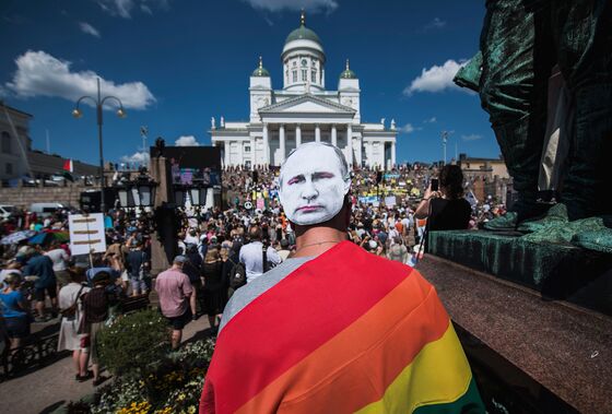 Finns Take to the Streets to Protest Amid Trump-Putin Meeting