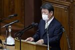 茂木敏充外相
