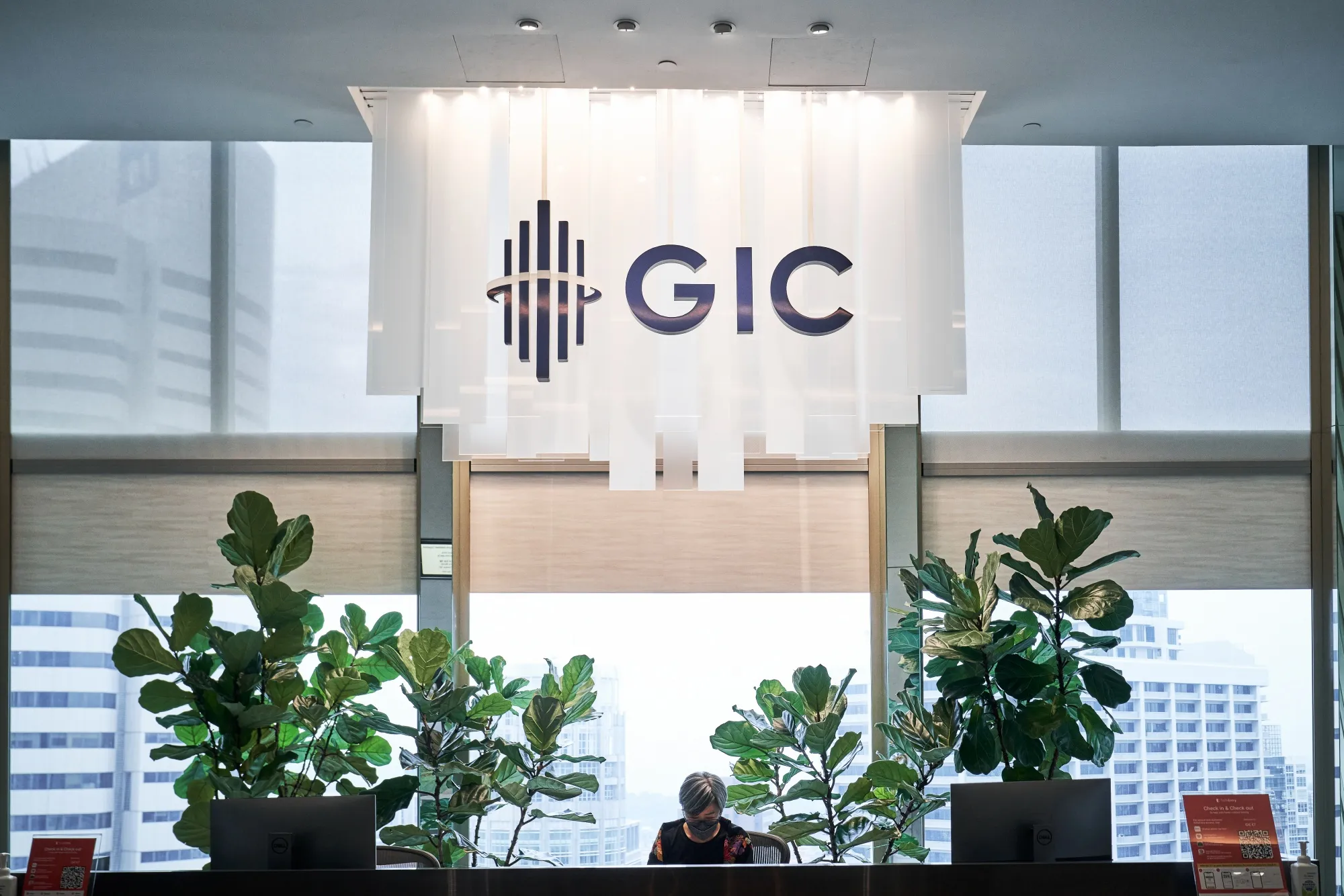 Gic Building Singapore’s GIC Says 60/40 Portfolio Starting to See Value - Bloomberg