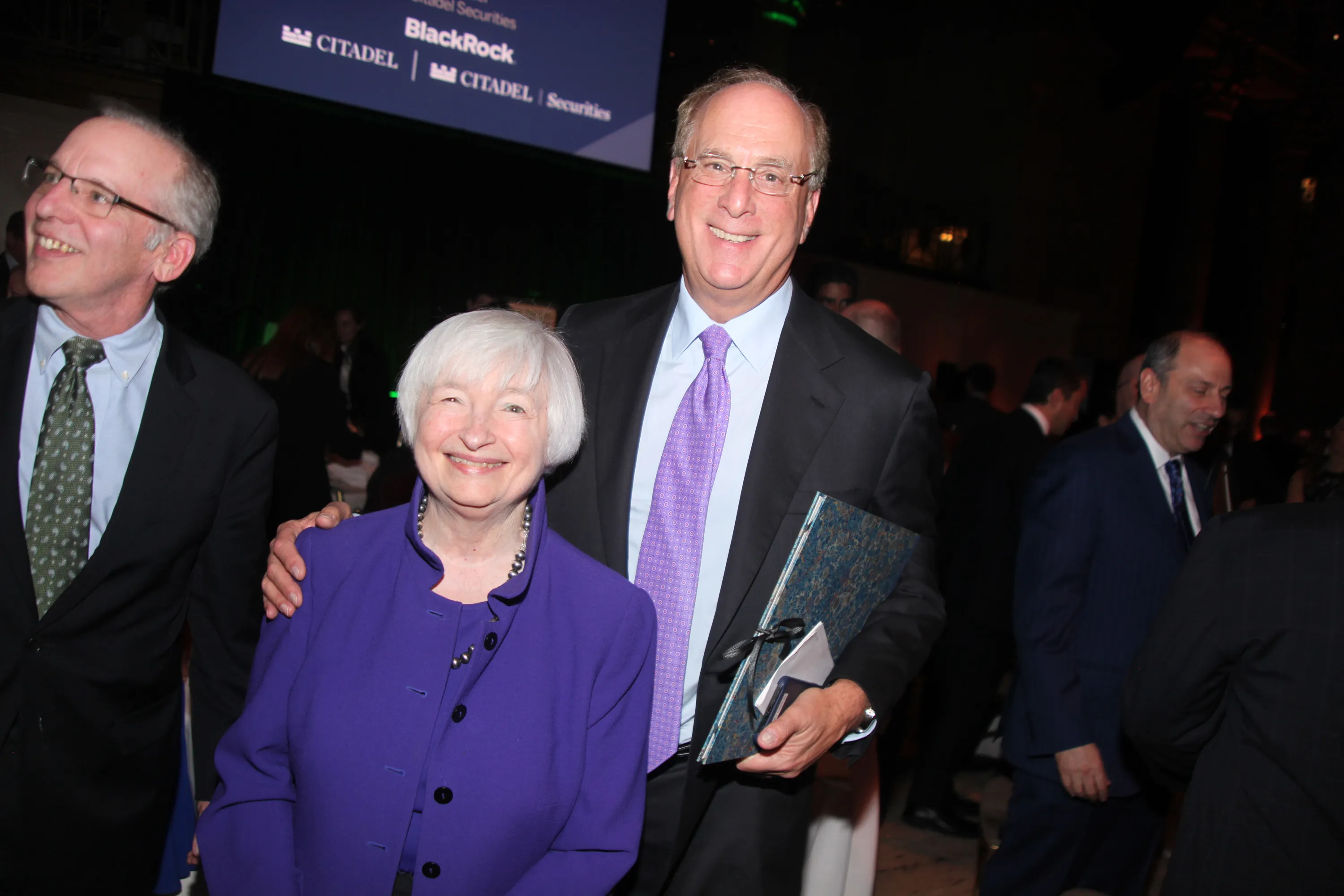 Larry Fink Talks Super Bowl, Janet Yellen at Finance Museum Fete - Bloomberg